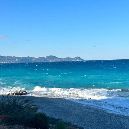 Σπίτι διακοπών Yaga Perivolia (Evia)